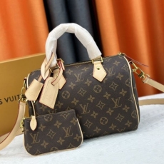 Louis Vuitton Speedy Bags